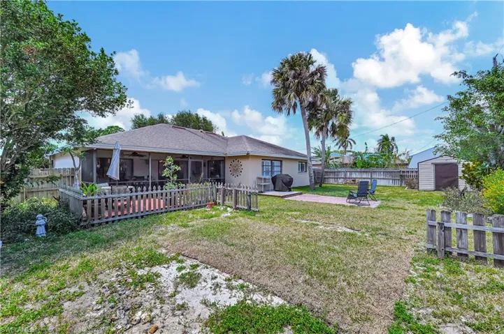 2972  41st SW TER, Naples, FL 34116