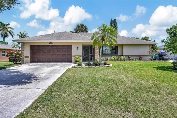2972  41st SW TER, Naples, FL 34116