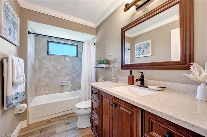 2972  41st SW TER, Naples, FL 34116