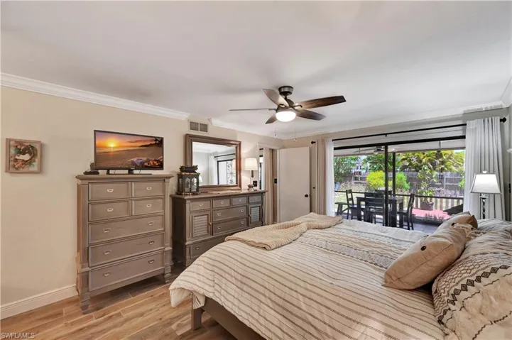 2972  41st SW TER, Naples, FL 34116
