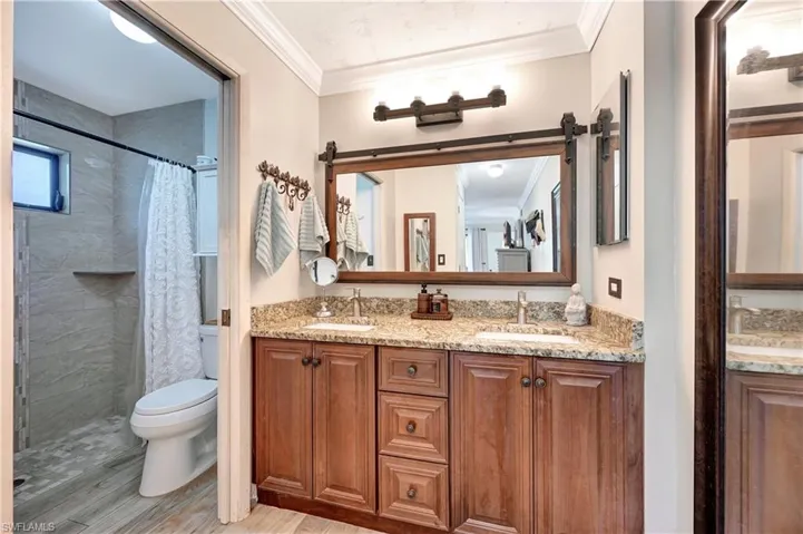 2972  41st SW TER, Naples, FL 34116