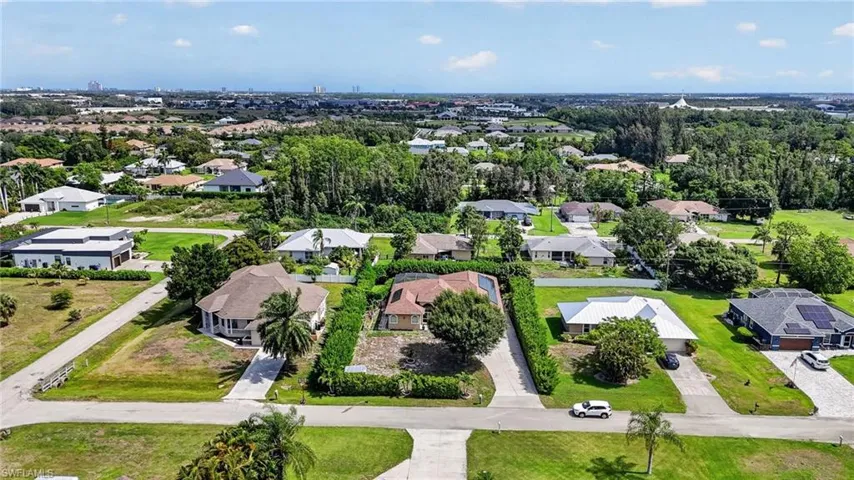6817 Eagle St, Fort Myers, Florida 33966