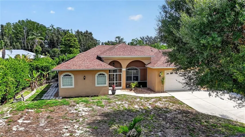 6817 Eagle St, Fort Myers, Florida 33966