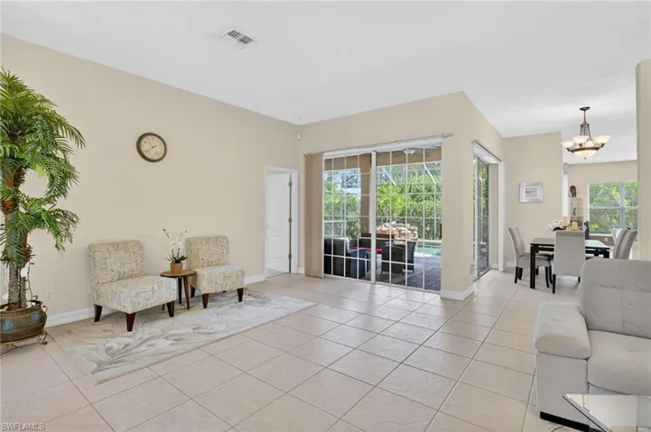 6817 Eagle St, Fort Myers, Florida 33966