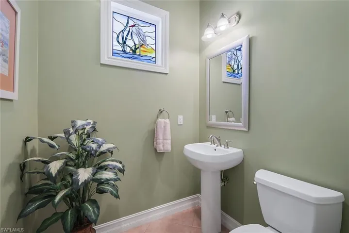 Powder Bath with Linen Closet