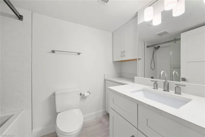 3145 W Gulf Dr # 102, Sanibel, Florida 33957