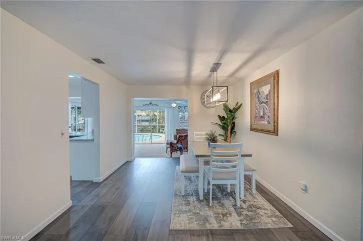 1914 Ottersrest Ln, Cape Coral, Florida 33990