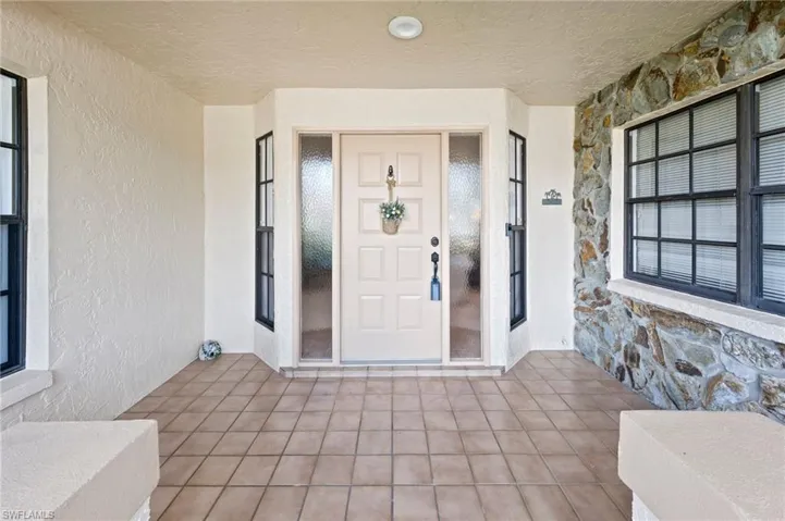 5684  Arvine  CIR, Fort Myers, FL 33919