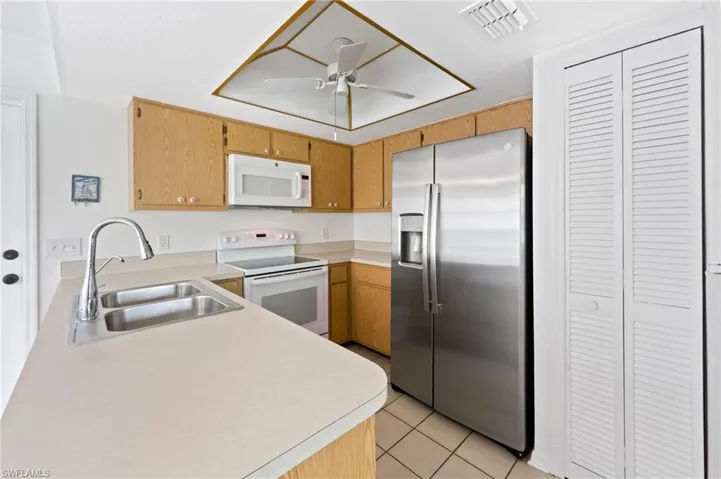 5684  Arvine  CIR, Fort Myers, FL 33919
