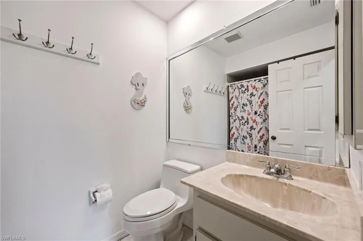 5684  Arvine  CIR, Fort Myers, FL 33919