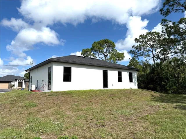 347  Rancho  AVE, Lehigh Acres, FL 33974