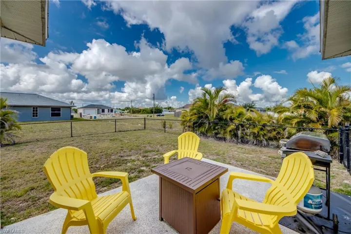 2920 NW 25th  LN, Cape Coral, FL 33993