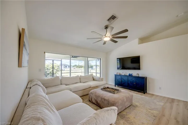 2920 NW 25th  LN, Cape Coral, FL 33993