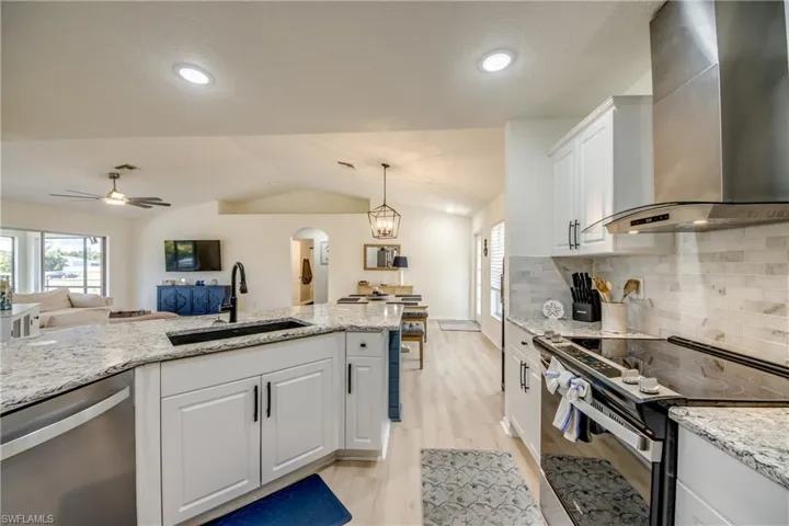 2920 NW 25th  LN, Cape Coral, FL 33993