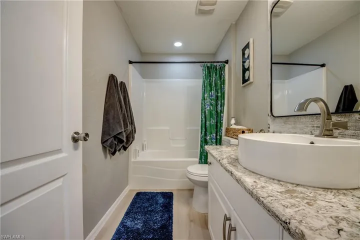 2920 NW 25th  LN, Cape Coral, FL 33993