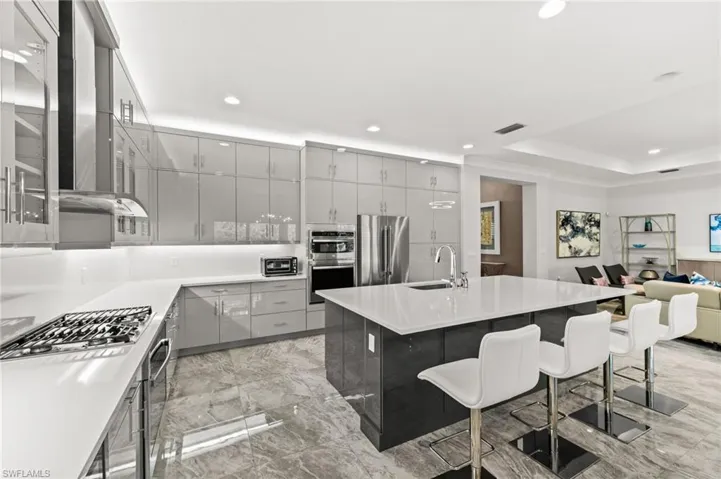 So much cabinet space!