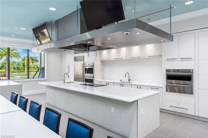 cooking kitchen for demonstrations and gatherings
