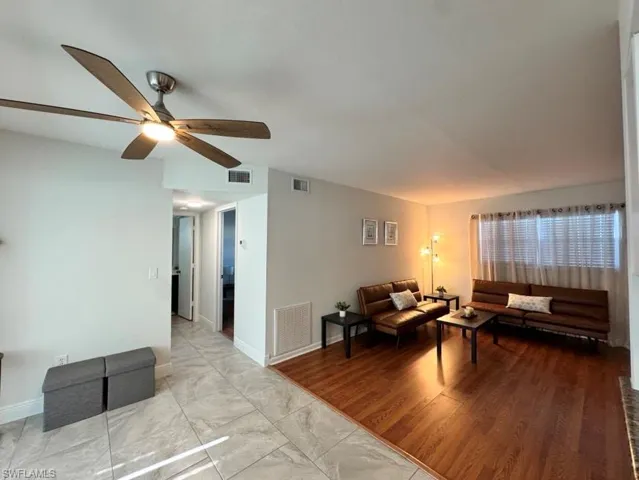 7035  Cedarhurst  DR, Fort Myers, FL 33919