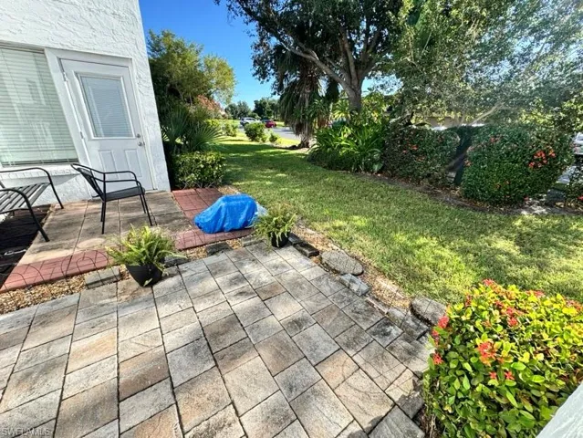 7035  Cedarhurst  DR, Fort Myers, FL 33919