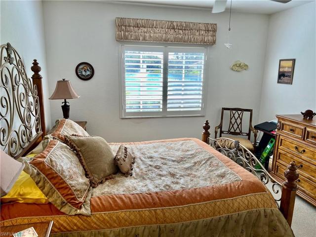 550  Gabriel  CIR, Naples, FL 34104