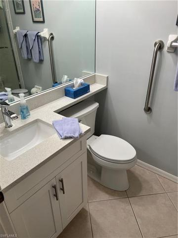 550  Gabriel  CIR, Naples, FL 34104