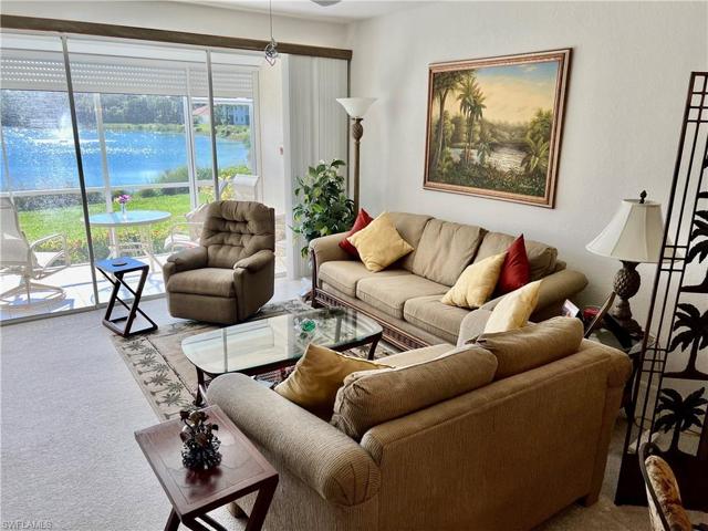 550  Gabriel  CIR, Naples, FL 34104