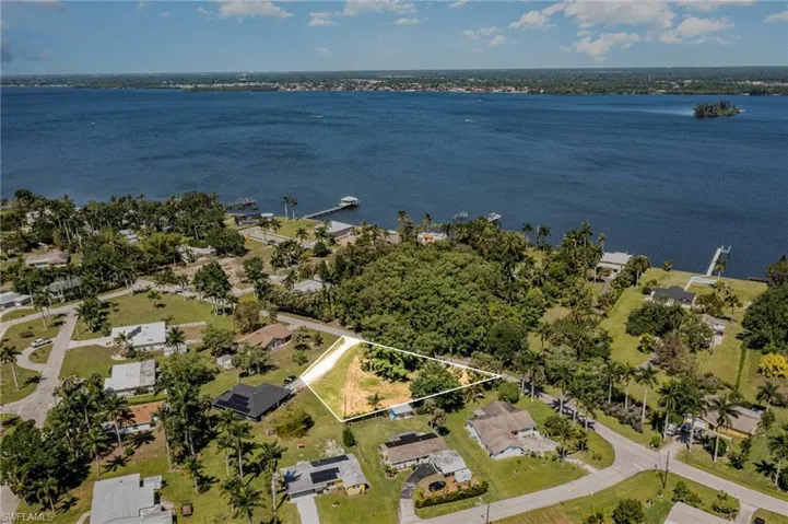 4364 Cypress Ln, Fort Myers Fl 33905