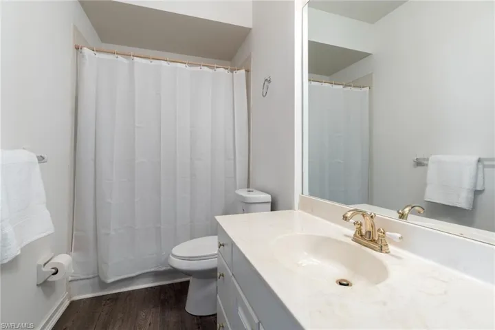 360 Pindo Palm Dr, Naples, Florida 34104