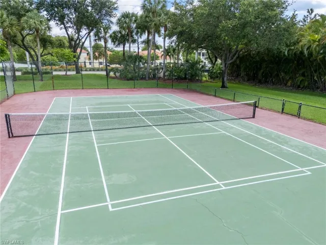 360 Pindo Palm Dr, Naples, Florida 34104