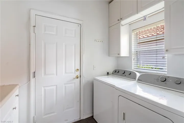 360 Pindo Palm Dr, Naples, Florida 34104