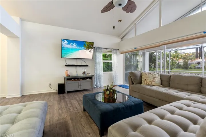 360 Pindo Palm Dr, Naples, Florida 34104