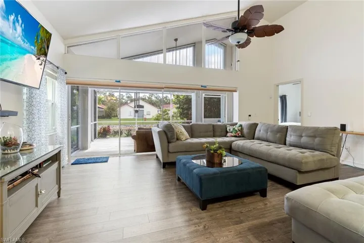 360 Pindo Palm Dr, Naples, Florida 34104