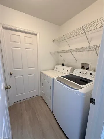 223 Aydin Ct, Fort Myers, Florida 33913