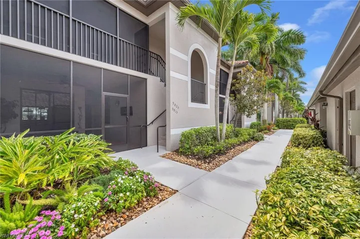 10074 Siesta Bay Dr 9825, Naples, Florida 34120