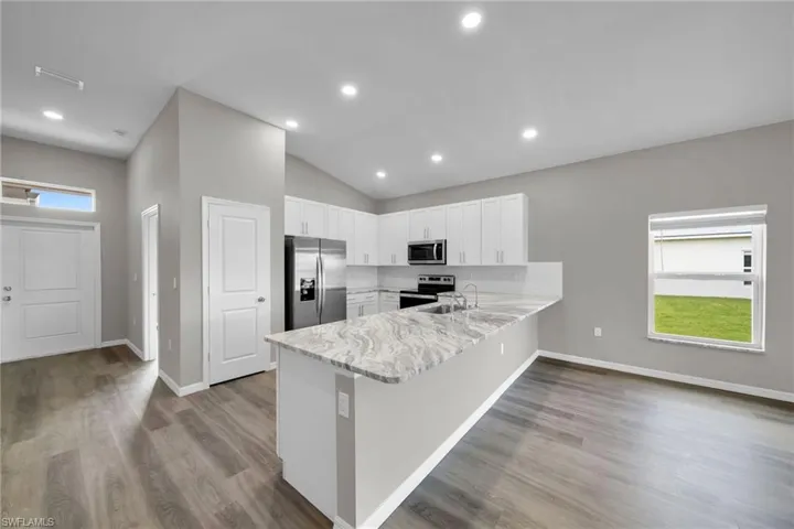 2847 NW 3rd  PL, Cape Coral, FL 33993