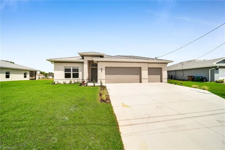 2847 NW 3rd  PL, Cape Coral, FL 33993