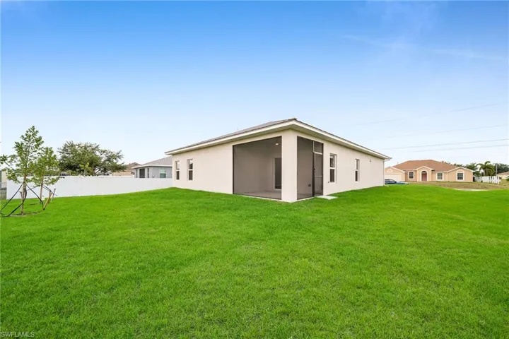 2847 NW 3rd  PL, Cape Coral, FL 33993