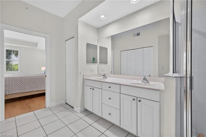 20810 Hammock Greens Ln 201, Estero, Florida 33928