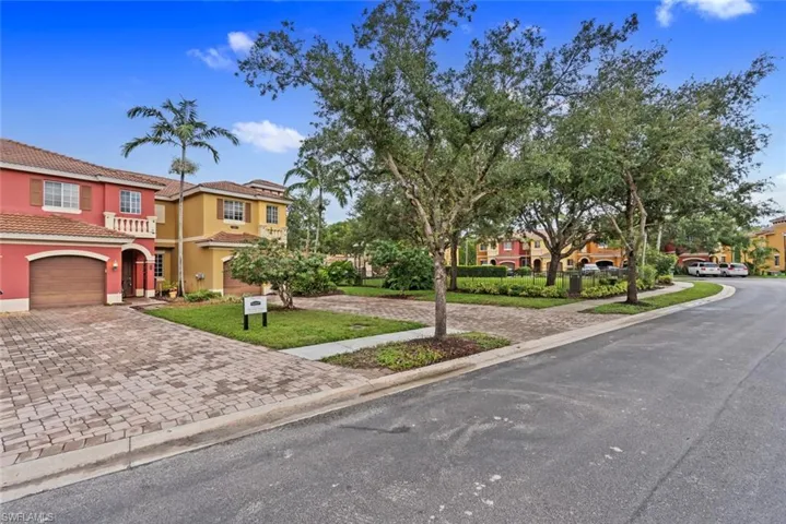 10230 Tin Maple Dr 141, Estero, Florida 33928