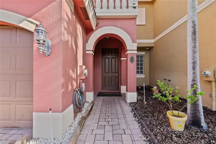 10230 Tin Maple Dr 141, Estero, Florida 33928