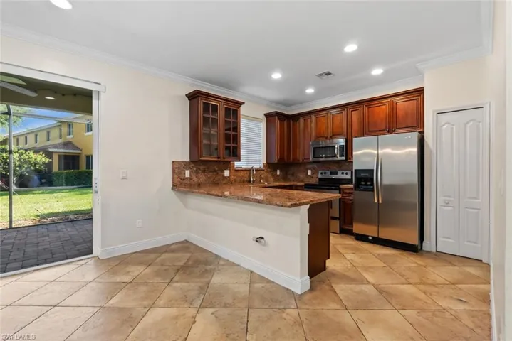 10230 Tin Maple Dr 141, Estero, Florida 33928