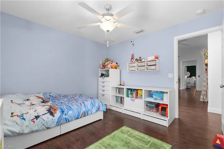Second bedroom