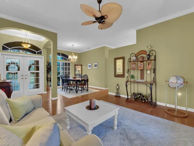 Comfortable Layout