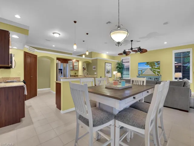 Breakfast Nook