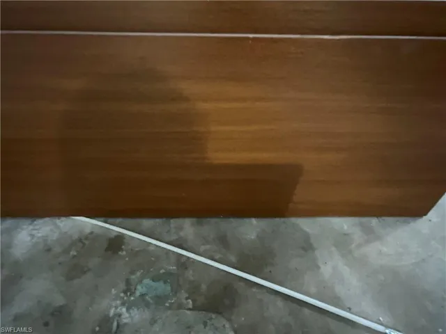 Wood vanity cabinet for both bathrooms