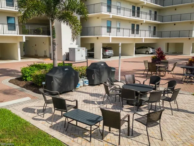 View of patio / terrace with grilling area