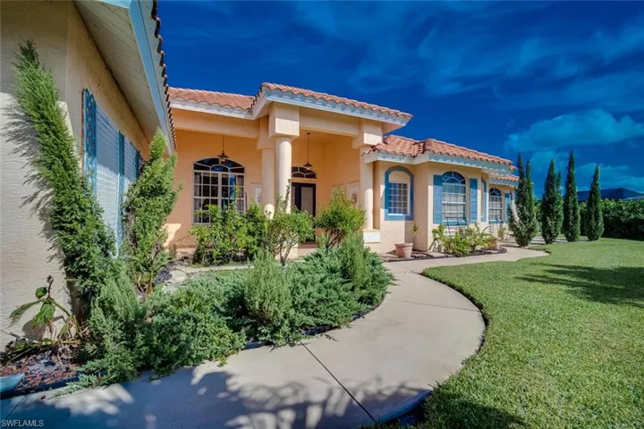 4401 Se 8th Pl, Cape Coral Fl 33904
