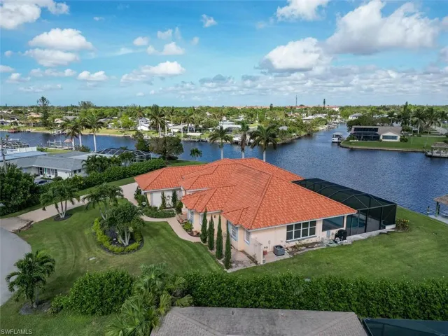 4401 Se 8th Pl, Cape Coral Fl 33904