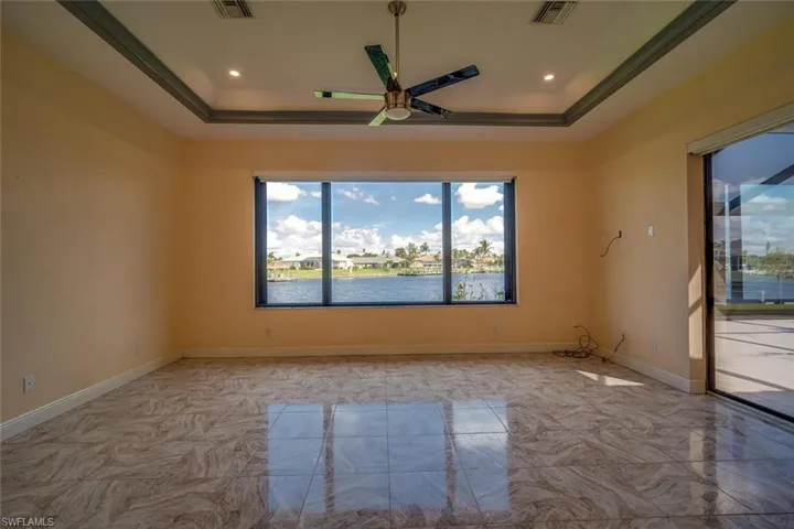 4401 Se 8th Pl, Cape Coral Fl 33904