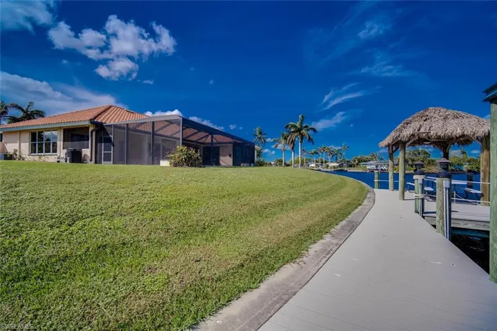 4401 Se 8th Pl, Cape Coral Fl 33904